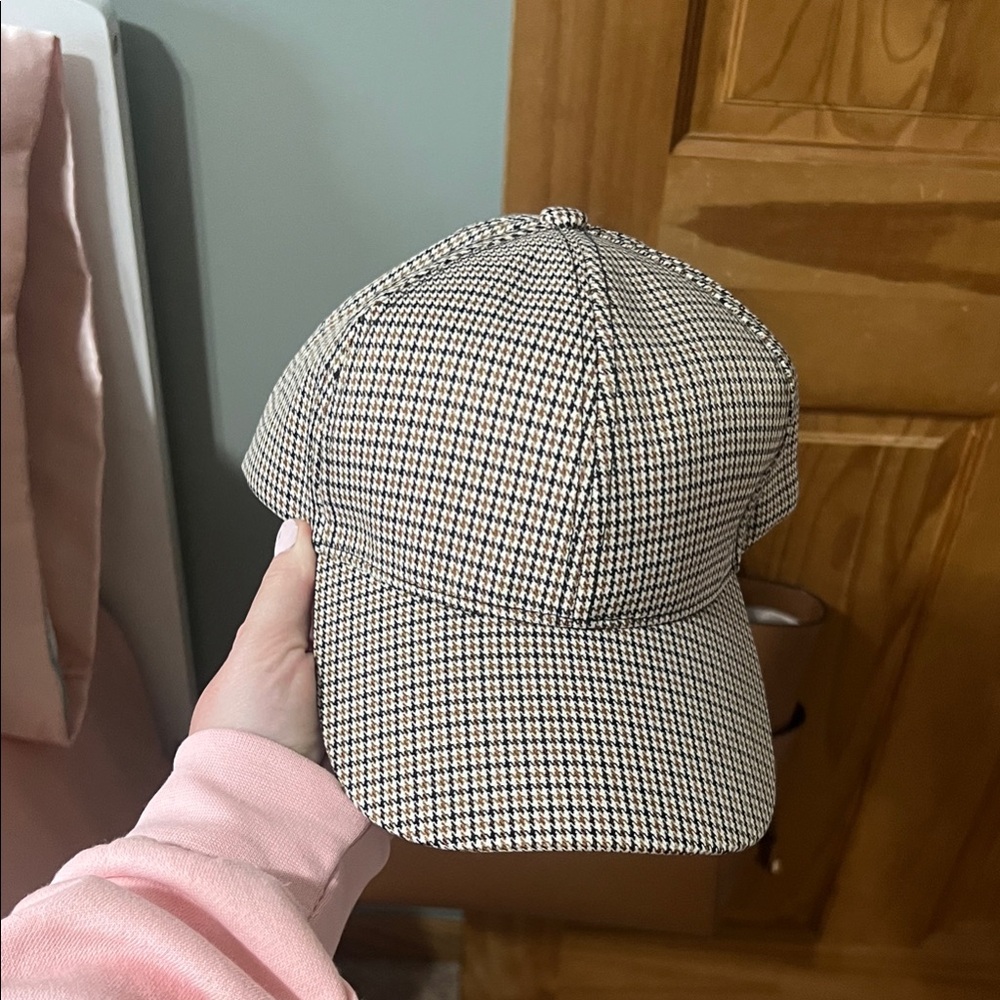 Checked Baseball Cap in Black and Cream